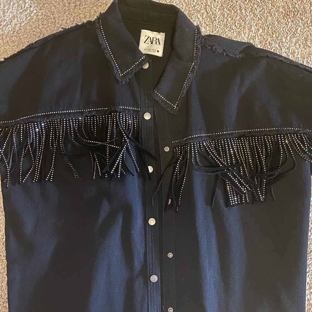 Zara fringe denim top in black size M.  Worn once